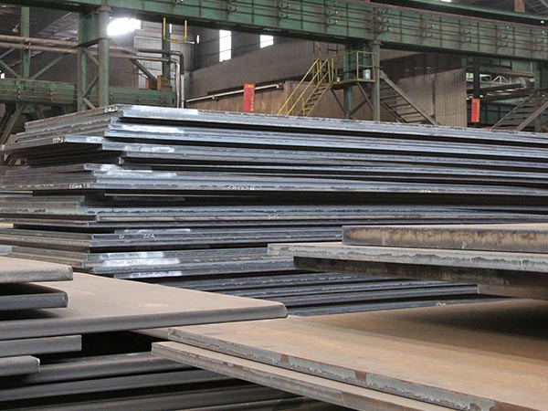 What is the difference between a573 grade 70 and a516 grade 70 steel plates &amp; Q235B?
